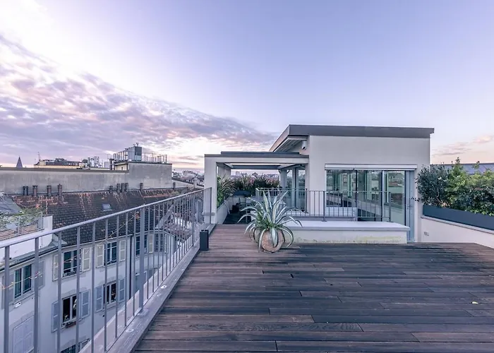 Moscova Elegance And Modern Design With Rooftop Διαμέρισμα *
