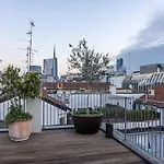 Апартаменты Moscova Elegance And Modern Design With Rooftop Милан
