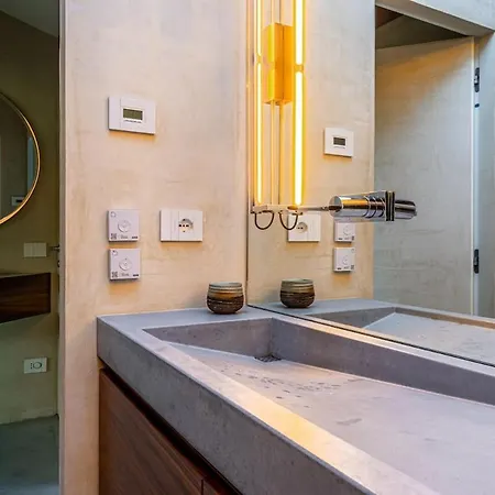 شقة Moscova Elegance And Modern Design With Rooftop