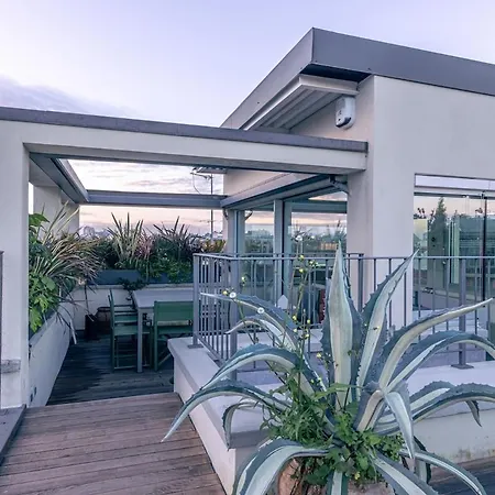Moscova Elegance And Modern Design With Rooftop 公寓 *